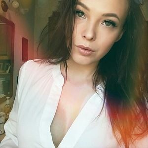 Meet your Posher, Logan